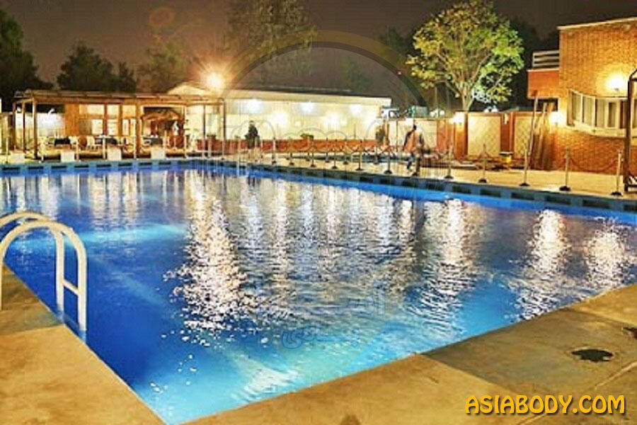 مجموعه ورزشی چهار فصل ولنجک